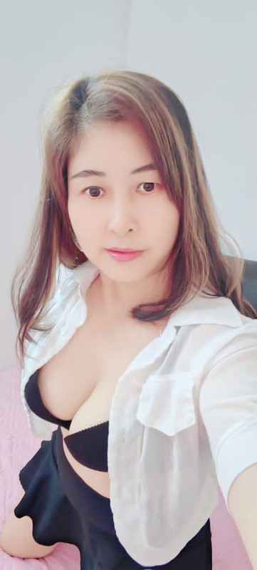 KL 大奶小婷 — #KL自由身 自由身