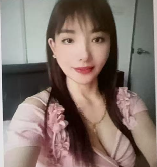 小玲 — #JB自由身 自由身