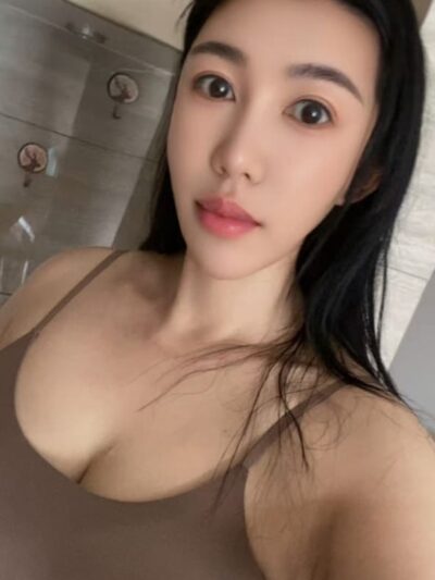 月儿 — #JB自由身 自由身