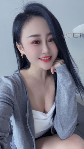 小依7号 — #JB自由身 自由身