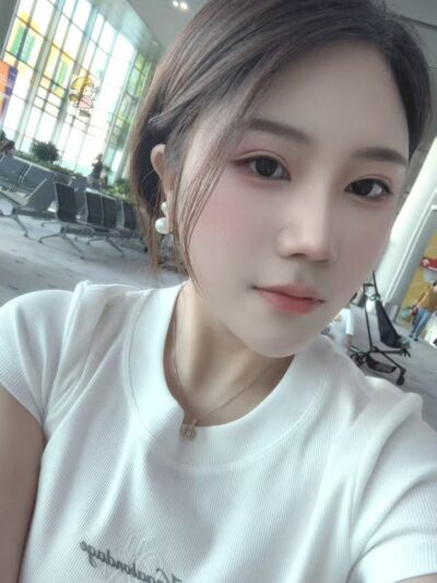 伍月 — #JB自由身 自由身