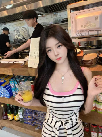 KL Yuanyuan — #KL自由身 自由身