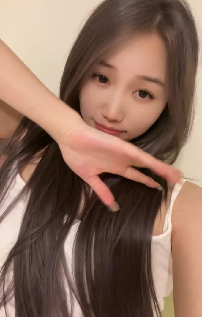 贝贝 — #JB自由身 自由身