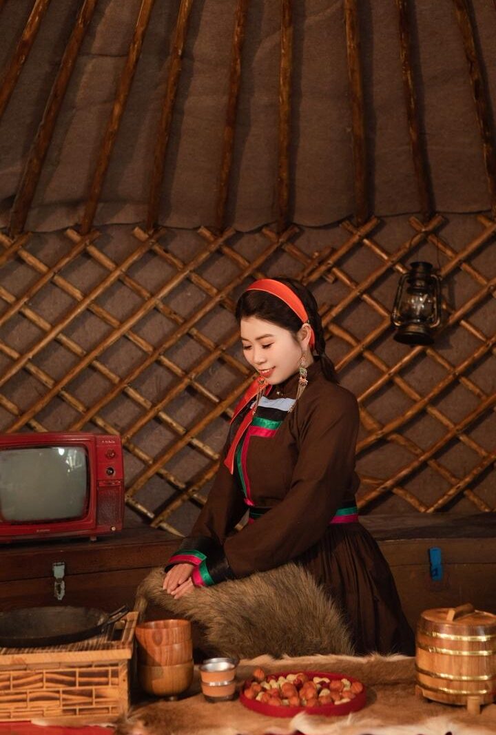 蒙古御姐娜娜 — #JB自由身 自由身