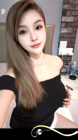 KL 小妖 — #KL自由身 自由身