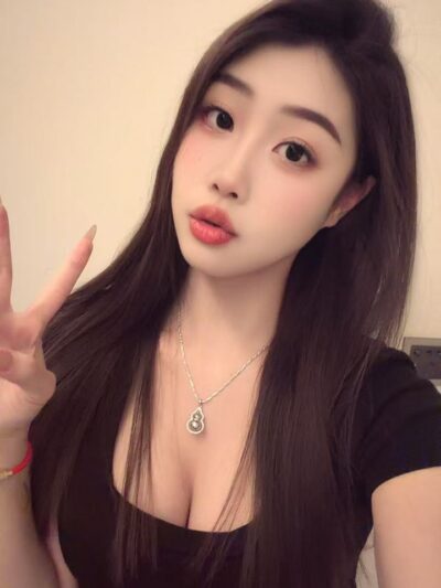 淫荡小女孩00年 — #JB自由身 自由身