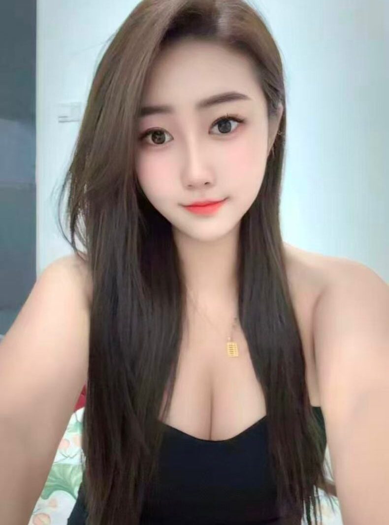 贝比小丫 — #JB自由身 自由身