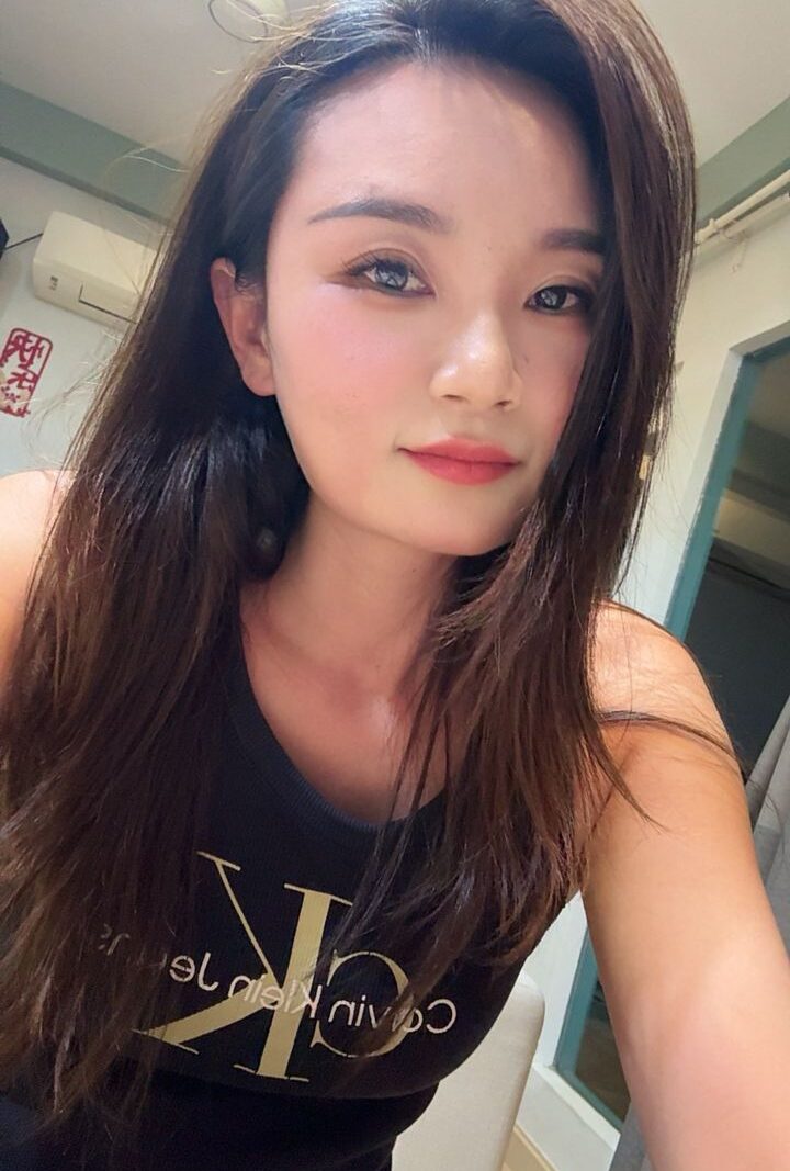 芷柔 — #JB自由身 自由身