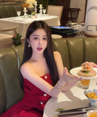 KL Rose — #KL自由身 自由身