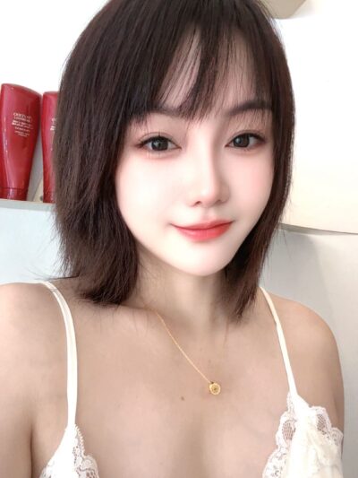 童童 — #新加坡自由身 自由身