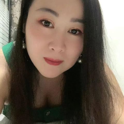 楚楚 — #新加坡自由身 自由身
