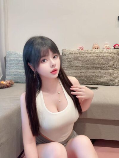 小甜妹 — #JB自由身 自由身