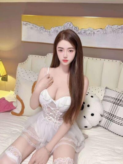 KL 小妖 — #KL自由身 自由身