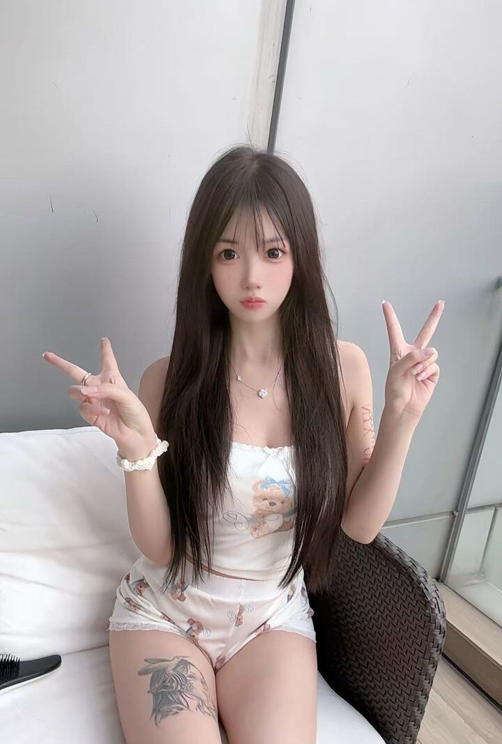 牙牙 — #JB自由身 自由身