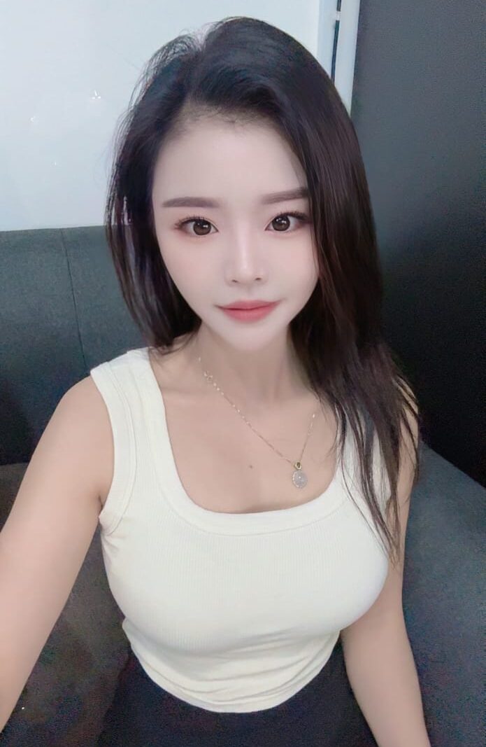 小龙女 — #JB自由身 自由身
