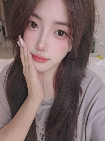 KL 小妖 — #KL自由身 自由身