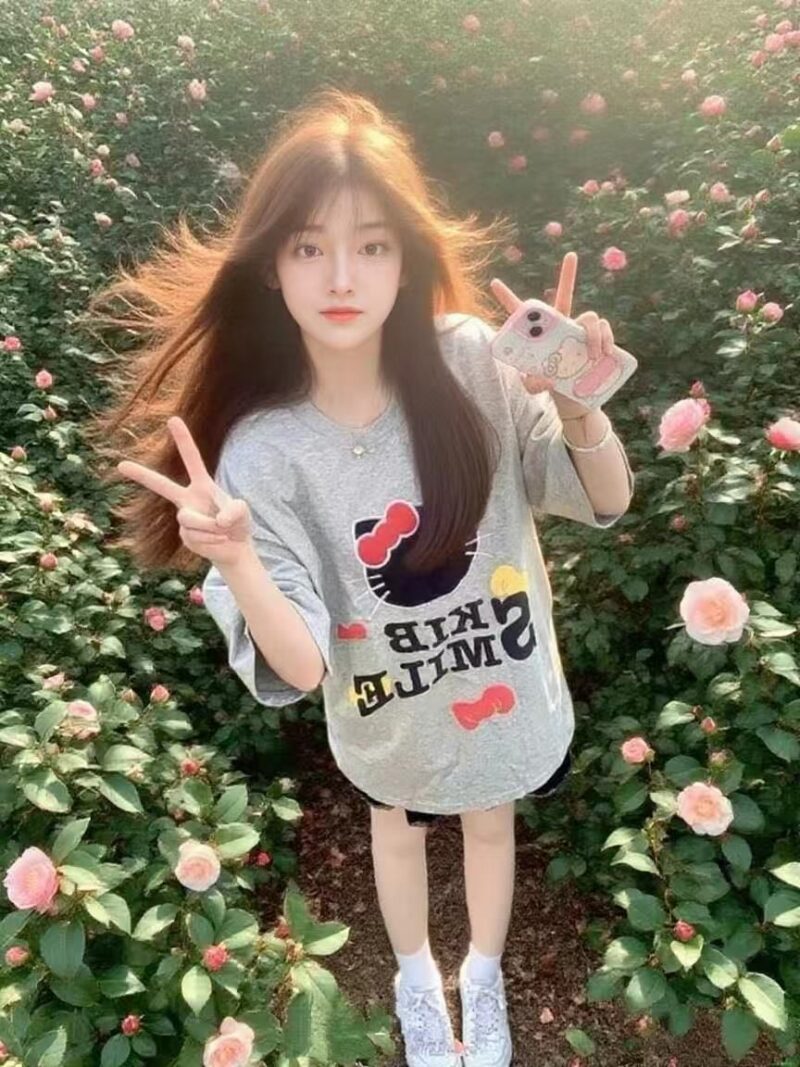 21岁清纯学妹 — #JB自由身 自由身