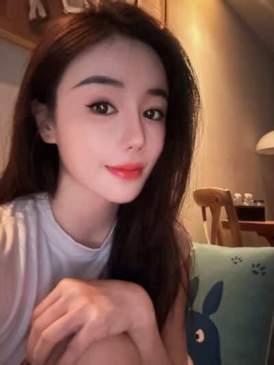 乔妍 — #JB自由身 自由身