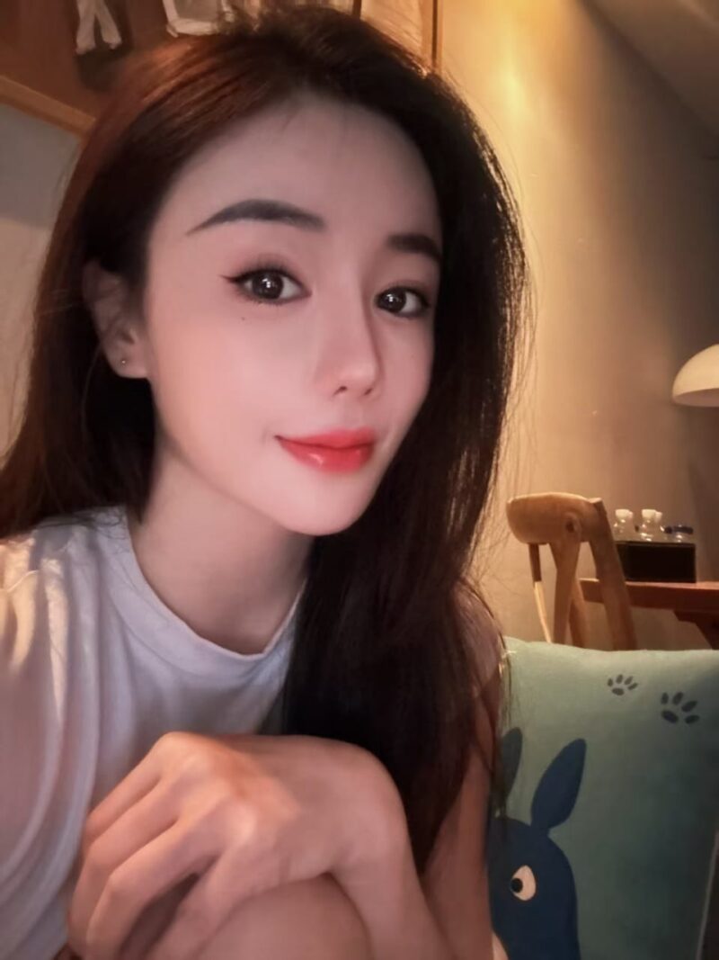 乔妍 — #JB自由身 自由身