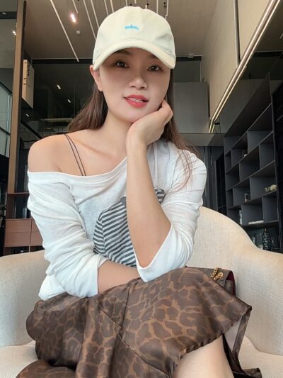 芷柔 — #JB自由身 自由身
