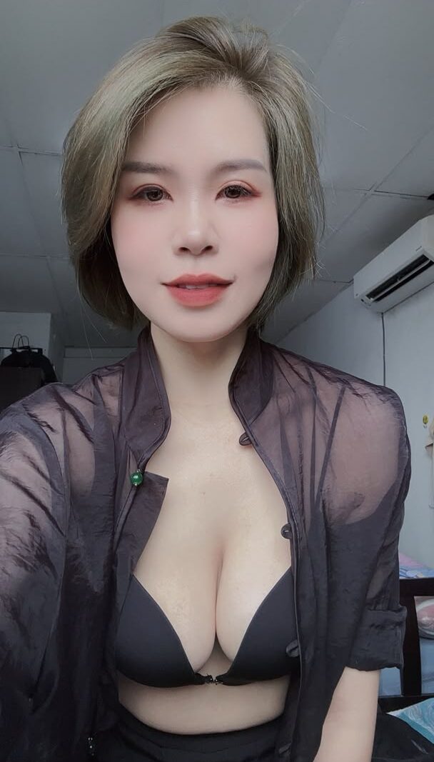 PN 飞飞 — #槟城自由身 自由身