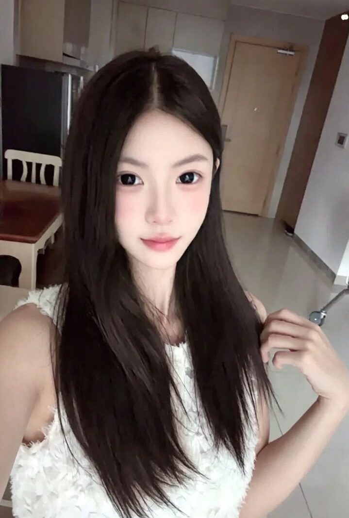 Molly — #JB自由身 自由身