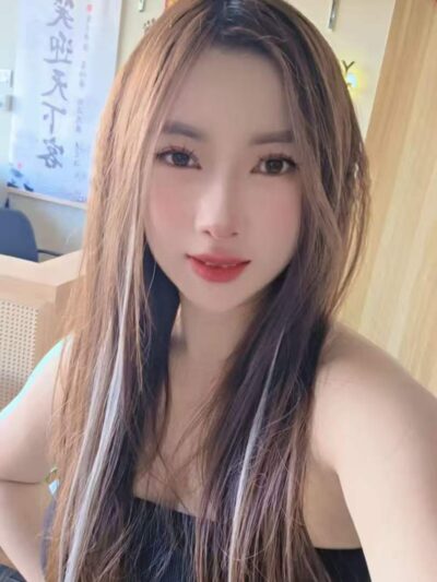 喃喃 — #新加坡自由身 自由身