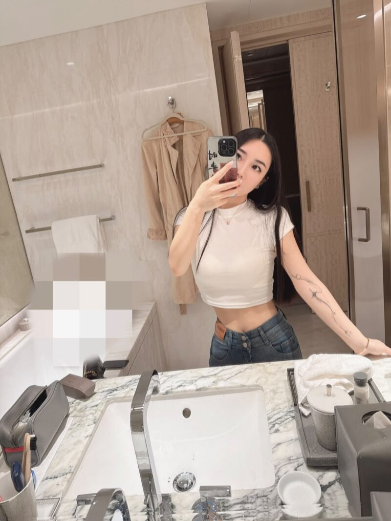Ella — #JB自由身 自由身