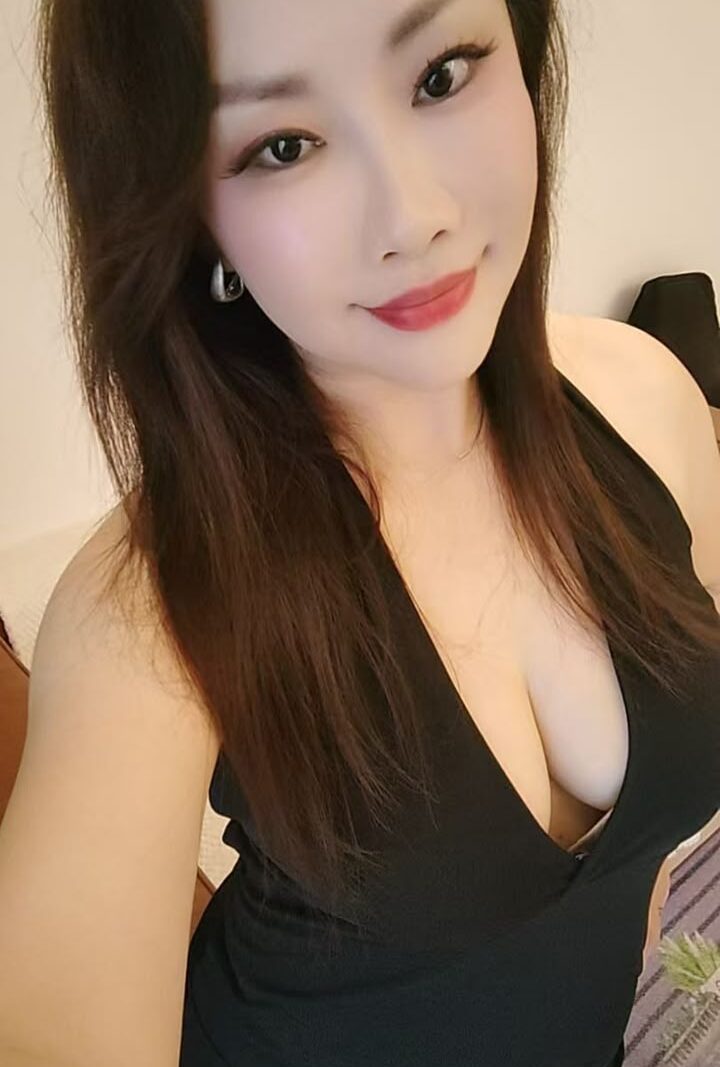 皮皮 — #JB自由身 自由身