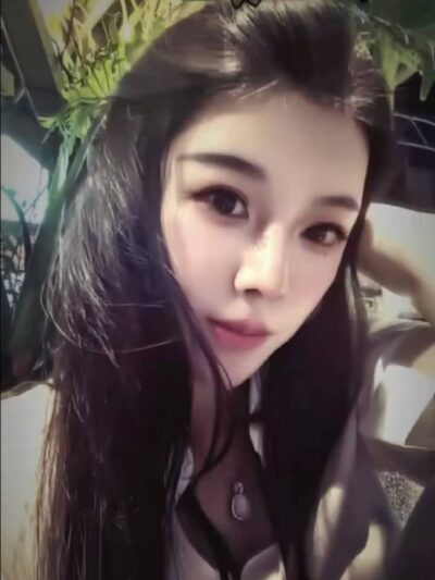 素素 — #JB自由身 自由身