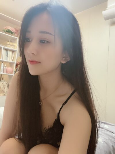 露西 — #JB自由身 自由身