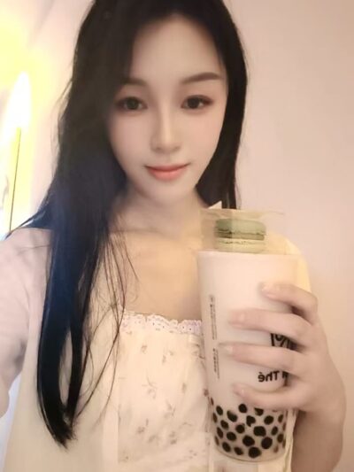 莎莎 — #新加坡自由身 自由身