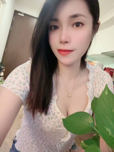 KL 依玲 — #KL自由身 自由身