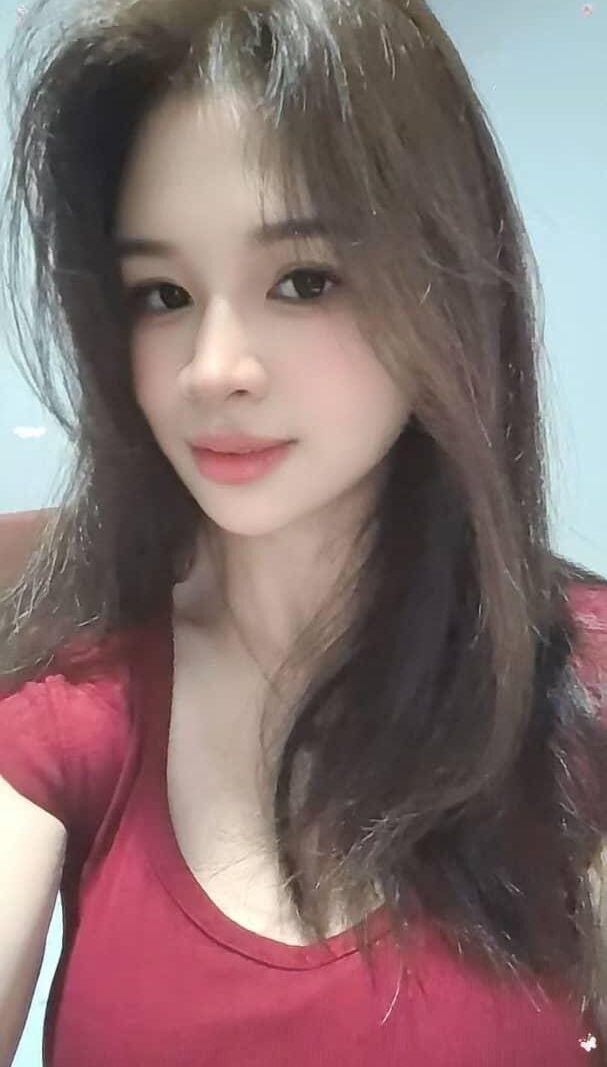 贝贝 — #JB自由身 自由身