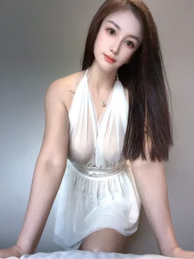 古丽娜娜 + — #JB自由身 自由身