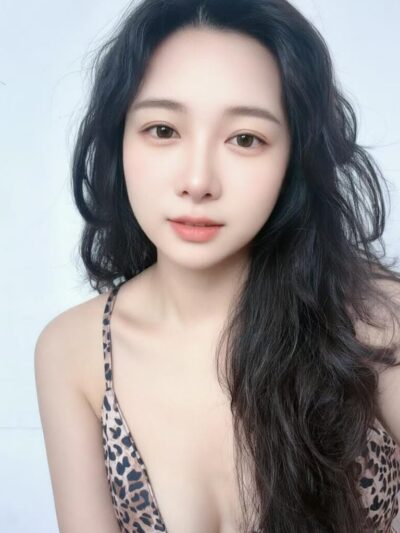 KL 九儿 — #KL自由身 自由身