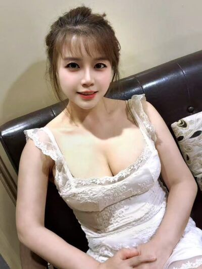 KL 佳佳 — #KL自由身 自由身