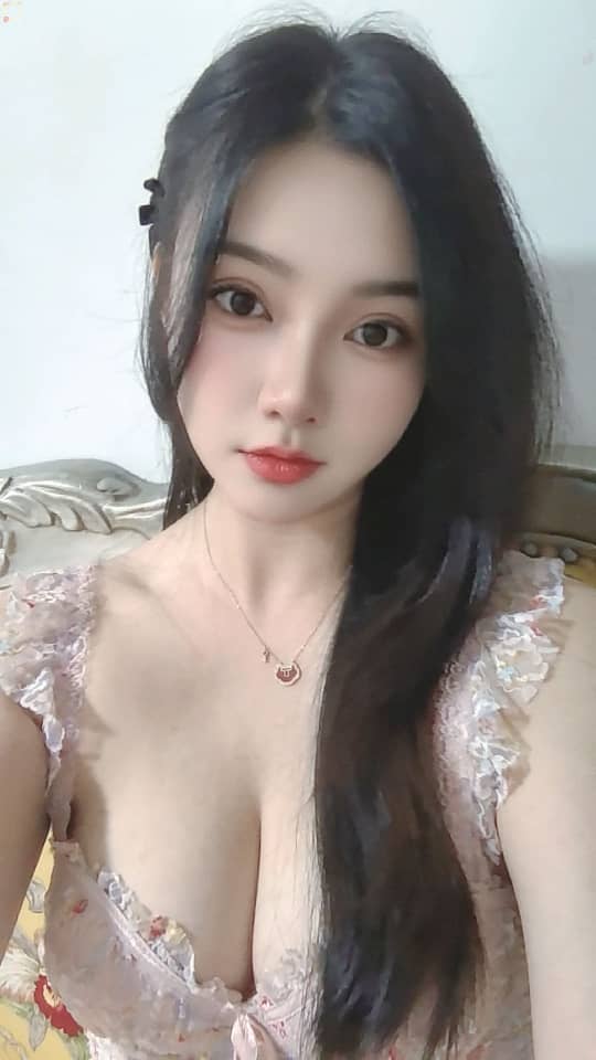 芊芊 — #JB自由身 自由身