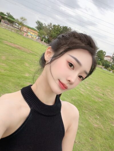 KL 洋伊 — #KL自由身 自由身